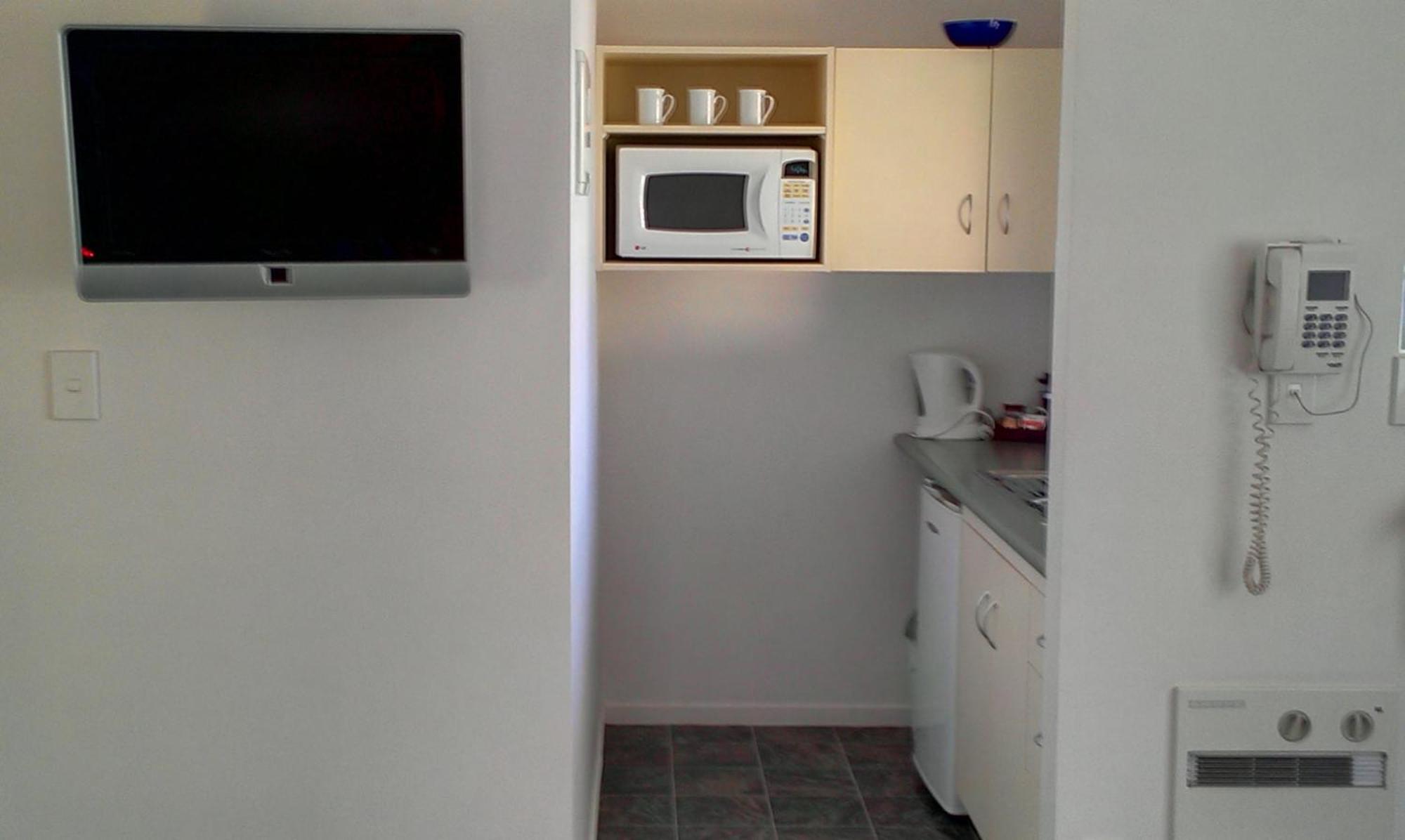 וונגאנואי Riverview Motel מראה חיצוני תמונה