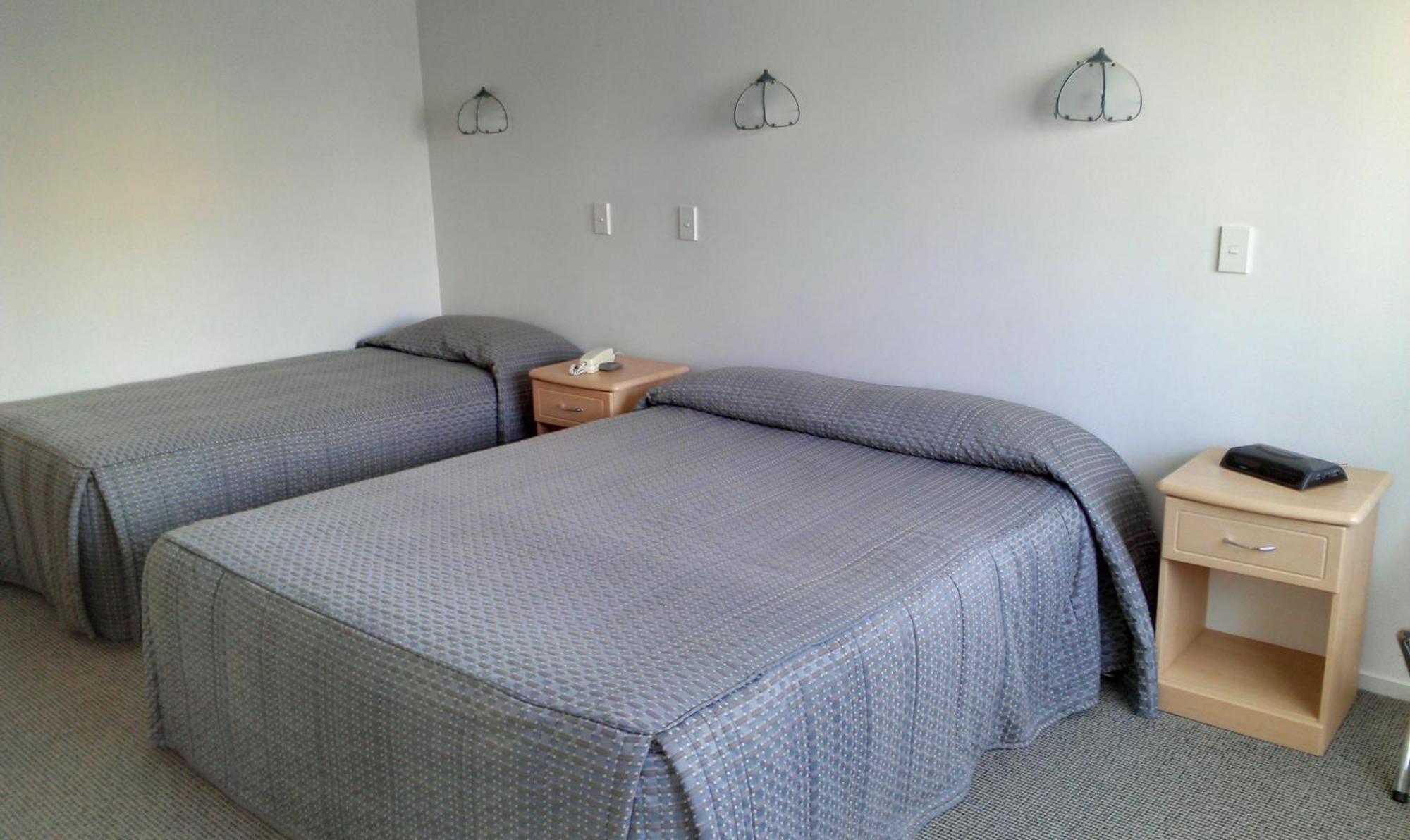 וונגאנואי Riverview Motel מראה חיצוני תמונה
