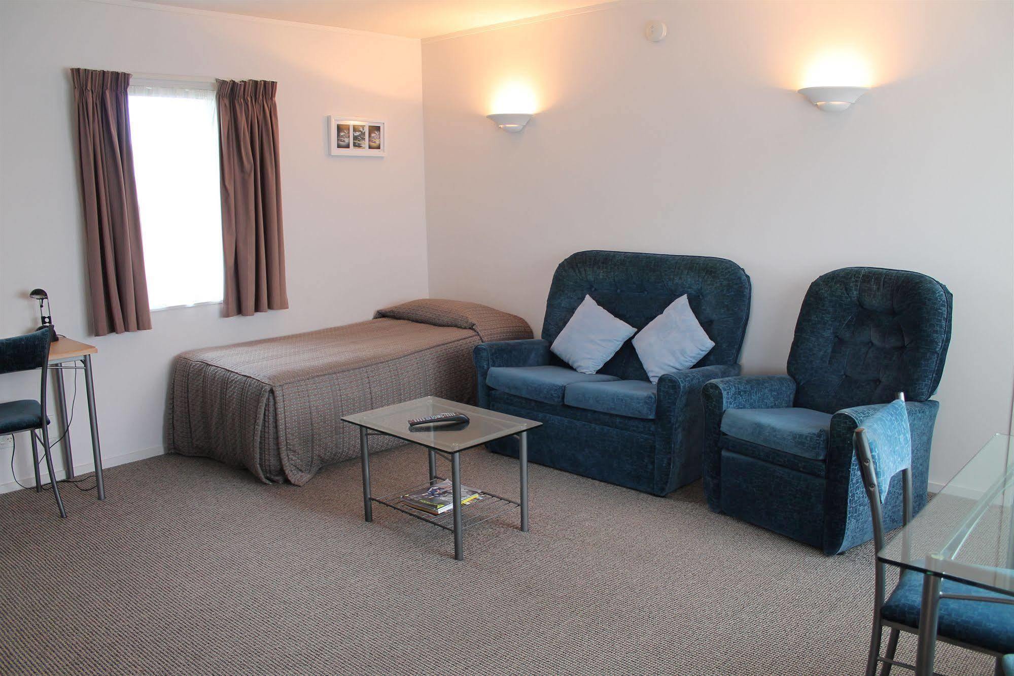 וונגאנואי Riverview Motel מראה חיצוני תמונה